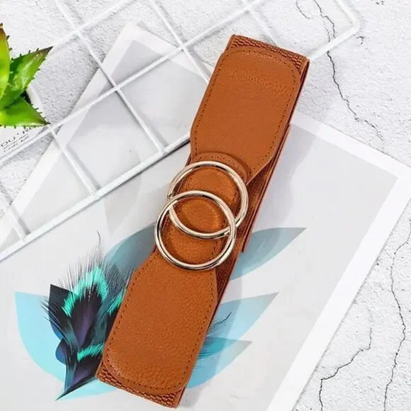 2/$30 Belt Classic Faux Leather Camel Tan Interlocking Circles Circular Metal - Picture 5 of 5